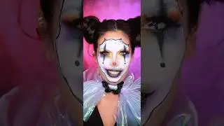 Clown avec la nouvelle palette Martine’s Circus de @MARTINECOSMETICS #martinecosmetics #clown
