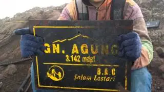 Nasya, Sergey and me are on the Agung peak
