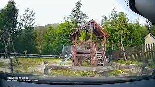 Високий Ґрунь, Басейн Excellent pool & spa, Хатки на Пеньках