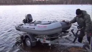 Лодочный прицеп ,,Водник 8213  А5,, .