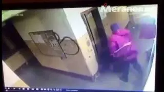 УЖАС....Жестока избил и ограбил ......