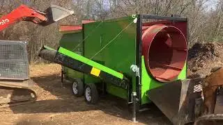 MTS1230 Mobile Trommel Screen with dual side discharge conveyors for dirt, soil, compost screening