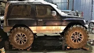 Ставим Митсубиси Паджеро на мосты лампландеры.