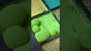 Happy Wednesday!!🥰 #oddlysatisfying #droplets #popping