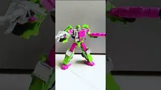 Transformers 2023 Legacy Evolution Toxitron Collection G2 Mirage!!!