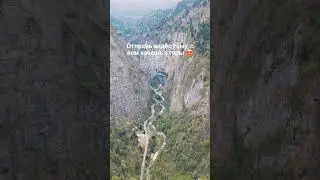Когда находишься в Юпшарском каньоне, трудно поверить, что высота стен около 400 м. #гидабхазия