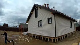 Обшивка виниловым сайдингом каркасного дома. СНТ Михайловский