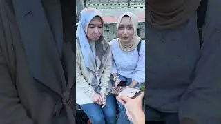 Anak dengan mak cantik la hehe #streetphotographer #zarulkacak