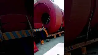 Oversized truck trending viral video #viralshot