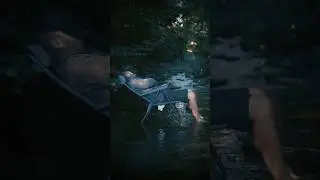 Стілець у воді. Одне з найкращих почуттів.