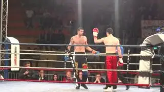 yaz debono chauss fight rnd 4