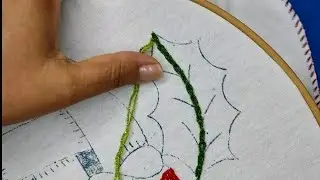 139 - How to embroider leaves - Basket with poinsettias | Say Artes