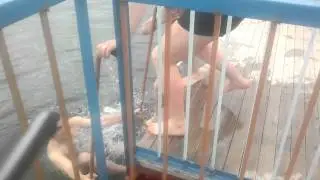 решил папу скинут !
