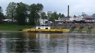 Die Pillnitzer Autofähre wird geslipt