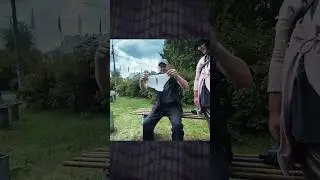 Нюхает трусы с чиркашами на первом свидании / Притворился девушкой / Подставное свидание