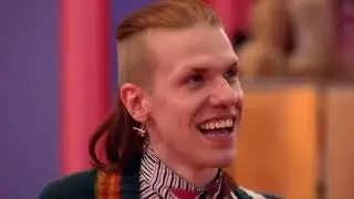 Have you ever smoke weed before? Utica & Rupaul 5-minute loop. #DragRace #RPDR