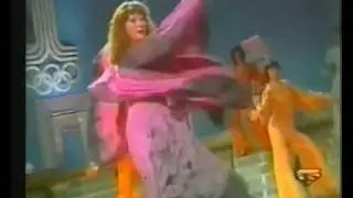 Alla Pugacheva Просто (Поднимись Над Суетой) Алла Пугачева