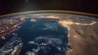 Восход солнца   снято в космосе