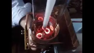 индукционный нагрев газопоглатительных колец в лампе ДНАТ индуктором 1,2 кВт