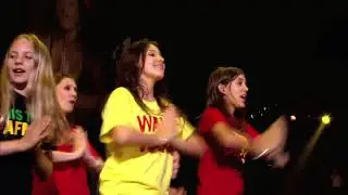 Shakira-Waka Waka (Live From Paris)