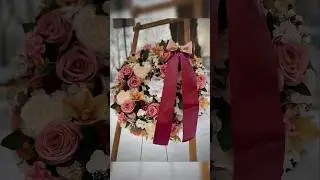 Венок ученицы . Диаметр готовой композиции 65 см