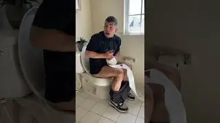 Moms don’t like wasting toilet paper 🧻 😂