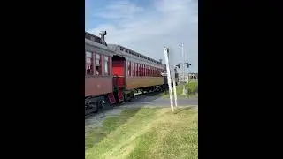 Thomas Reverses up the line #trains #train #railroad #thomas #thomasthetankengine #thomasandfriends