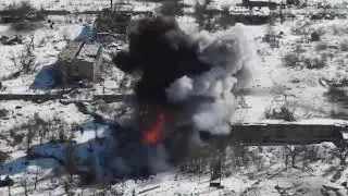 Russian Tank taken out by Ukraine solder by Rpg In Ukraine