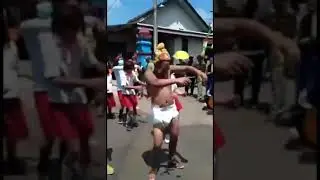 Karnaval gila ni