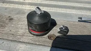 Broke a Milwaukee 3/4, finally got the axle shaft off, time pressure in the US, Volvo VNL repair