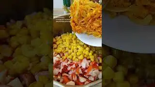 Лёгкий крабовый салат на ужин и праздничный стол! 🦀🥚🌽🧅🥕