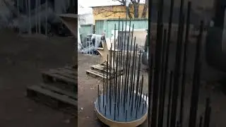 Новогодняя елка из металла