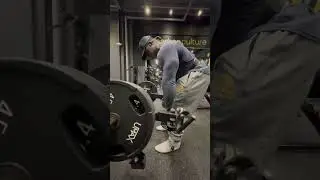 1st Leg Day post Olympia 22’ (4th exercise stiff leg deadlift) final exercise