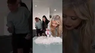 Bill and Mariah flour cutting challenge