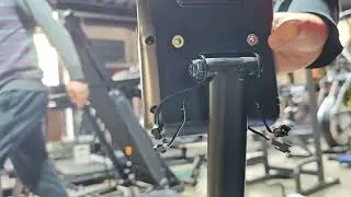 MR23 Replace the monitor