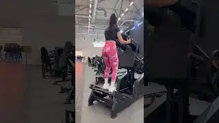 Booty Builder ® V Squat