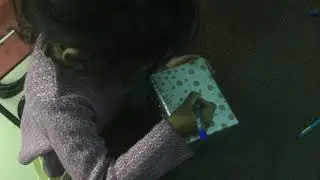 Yeh papa ke liye surprise gift hai
