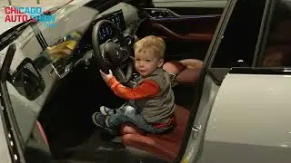 BMW at the 2024 Chicago Auto Show