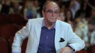 A courageous actor who was much loved has passed away... He passed away tonight...