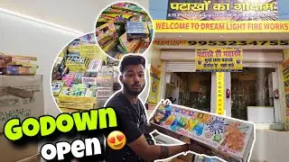 Cheapest crackers market in Delhi 2025 🔥 |  Gurgaon Pataka market 2025 | Sadar Bazar Crackers Market