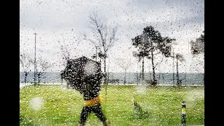 YAĞMURLU BİR GÜNDE KONYAALTI SAHİLİNDE FOTOĞRAF GEZİSİ