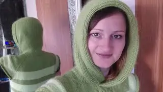 Knitting a hood with knitting needles in turning rows. How to knit a hood.