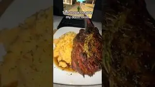 Tomahawk Steak in my dorm room 