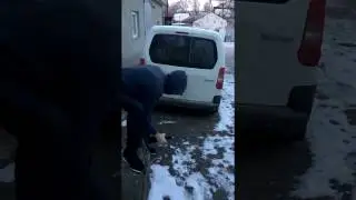 Методика открытия вина без штопора