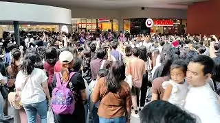 Enhypen biglang labas sa SM Moa after concert, hiyawan lahat.