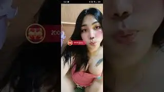 Cewek Luar gk mau kalah sama cqe indo... GEde juga 🤭