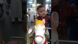 dzaki liburan ke mall naik komediputar bersama ibu dan kaka dan abang # di simpur lampung #pyp