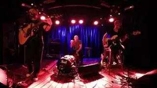 3D Mix - Biffy Clyro play 'Mountains' at NME Awards Nominations Party 2017