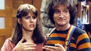 Robin Williams in Mork & Mindy Season 1 (1978)