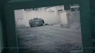 Украинский БТР-4 уничтожает российскую БМП